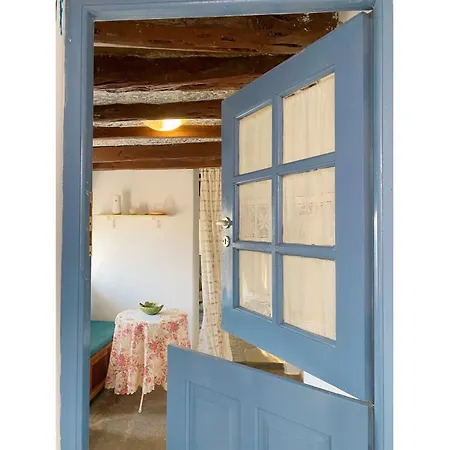 Apartment Traditional Stone Isternia (Tinos)