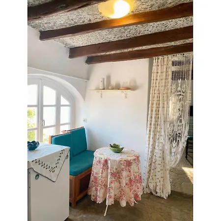 Traditional Stone Apartment *